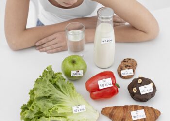 Người giảm cân cần nạp bao nhiêu calo cho 1 ngày là hợp lý?